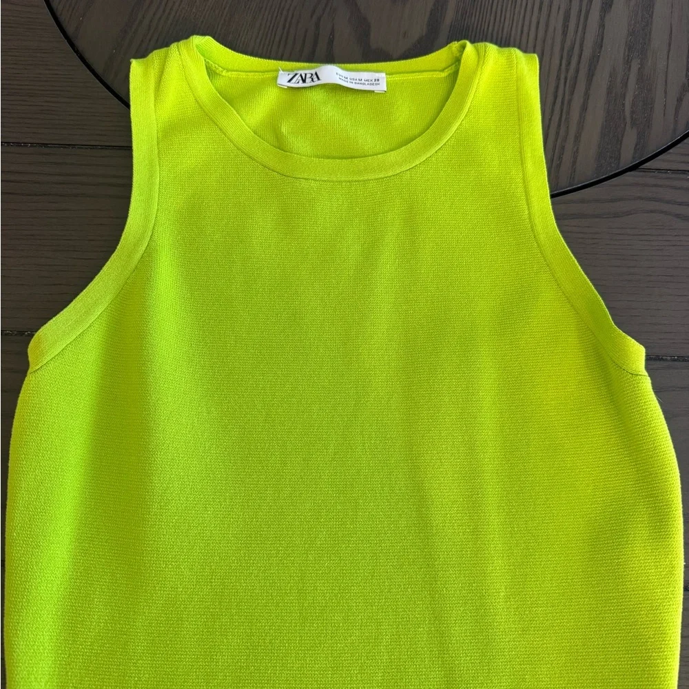 Zara Neon Green Crop Top - Picture 3 of 4